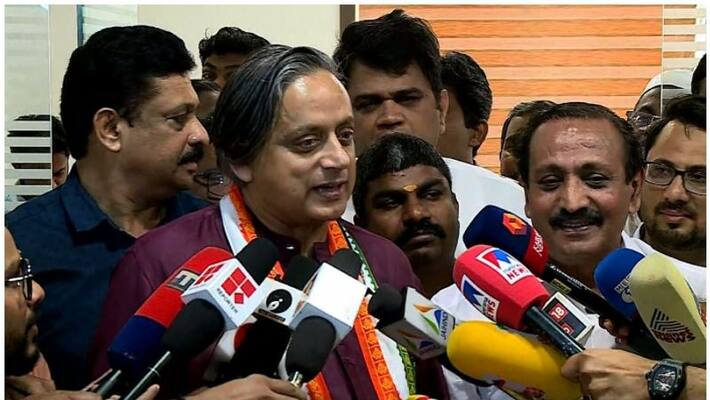 Shashi Tharoor says he not announced his candidature for Chief Minister Shashi Tharoor says he not announced his candidature for Chief Minister