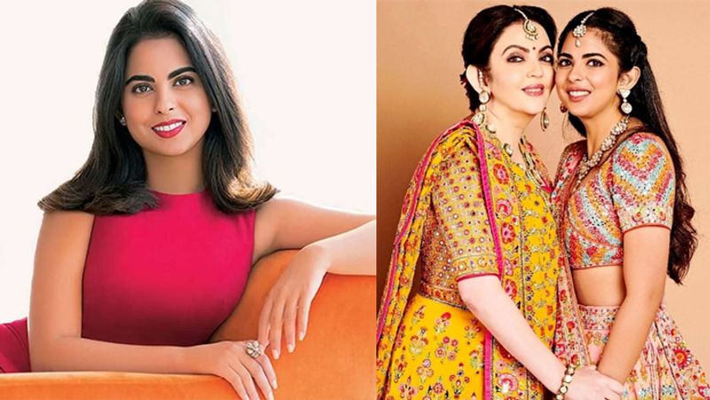 रिलायंस इंडस्ट्रीज के मालिक मुकेश अंबानी के पिता धीरुभाई अंबानी अपनी पोती ईशा का चेहरा देखे बिना वो सुबह चाय तक नहीं पीते, जाने क्या है किस्सा 4 isha ambani pics