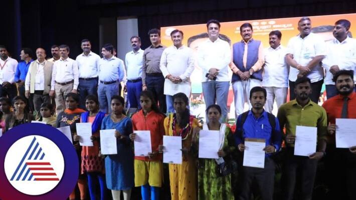 Education without skills is not profitable Says Dr CN Ashwath Narayan At Chikkaballapur Utsav gvd Education without skills is not profitable Says Dr CN Ashwath Narayan At Chikkaballapur Utsav gvd