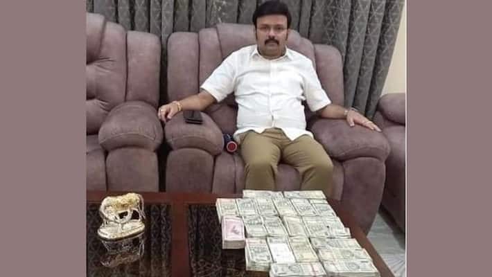 Santro Ravi Linked with 9 Police grg Santro Ravi Linked with 9 Police grg