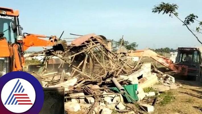 Shivamogga Illegal Slaughterhouse Destroy Like Uttar Pradesh grg Shivamogga Illegal Slaughterhouse Destroy Like Uttar Pradesh grg
