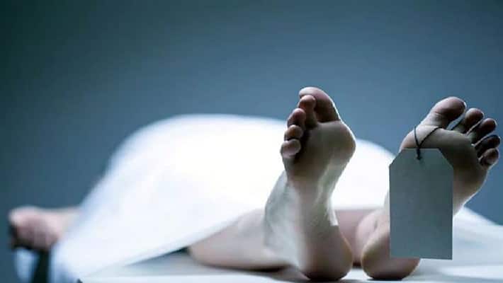car dragged a 24 years man 12 kilometers,dead in surat - bsb car dragged a 24 years man 12 kilometers,dead in surat - bsb