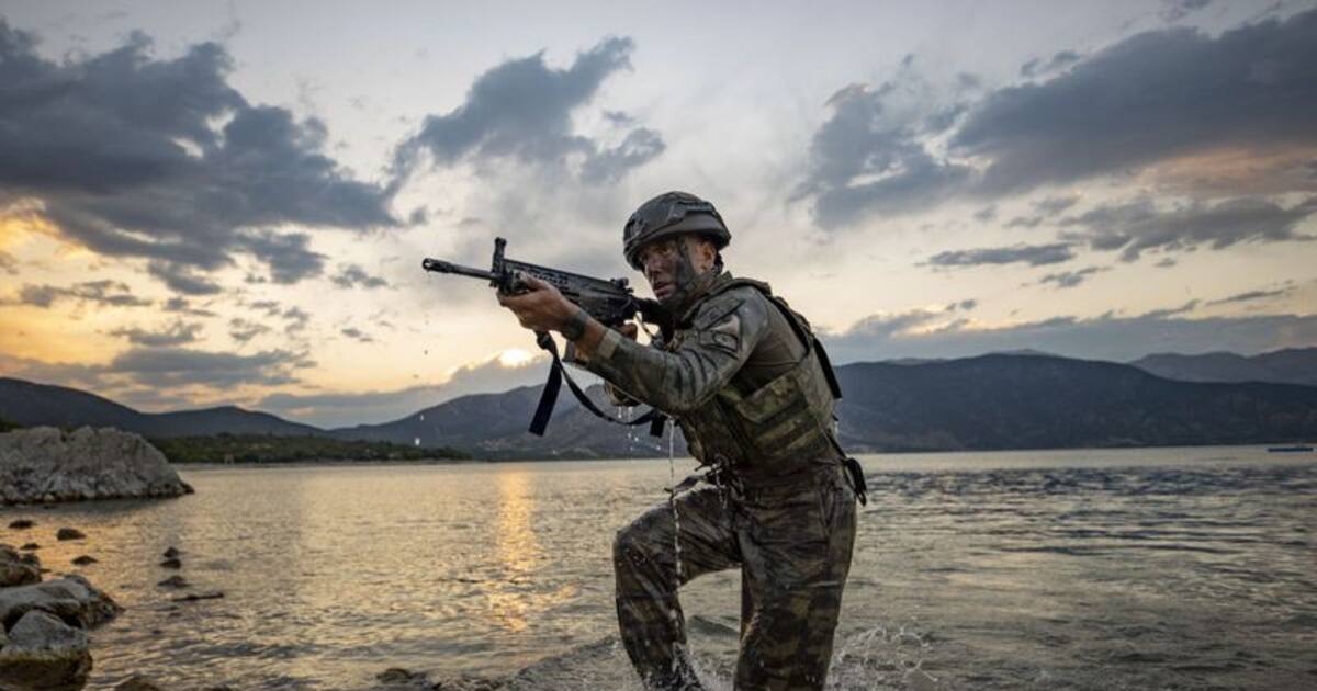 உலக ராணுவ செலவு இதுவரை இல்லாத அளவுக்கு உயர்வு.. இந்தியா எந்த இடத்தில் உள்ளது தெரியுமா..?