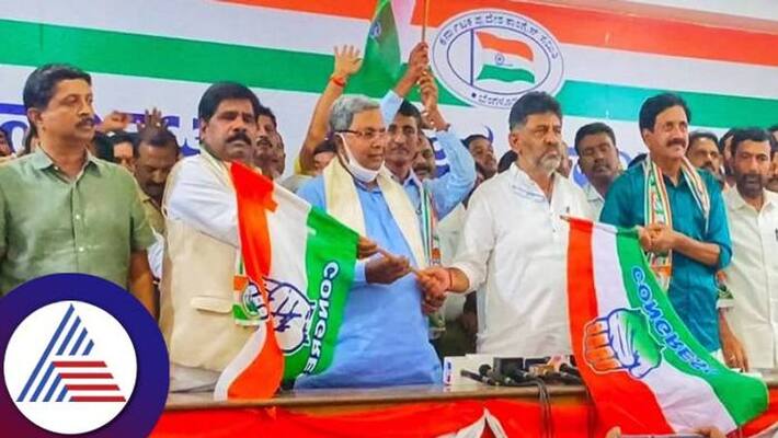 JDS Leader YSV Datta and Independent MLA Nagesh Join Congress grg JDS Leader YSV Datta and Independent MLA Nagesh Join Congress grg