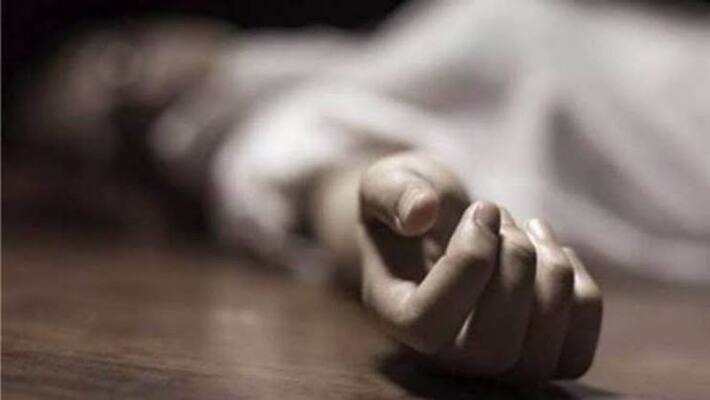 woman killed by her husband near bus stand in vellore woman killed by her husband near bus stand in vellore