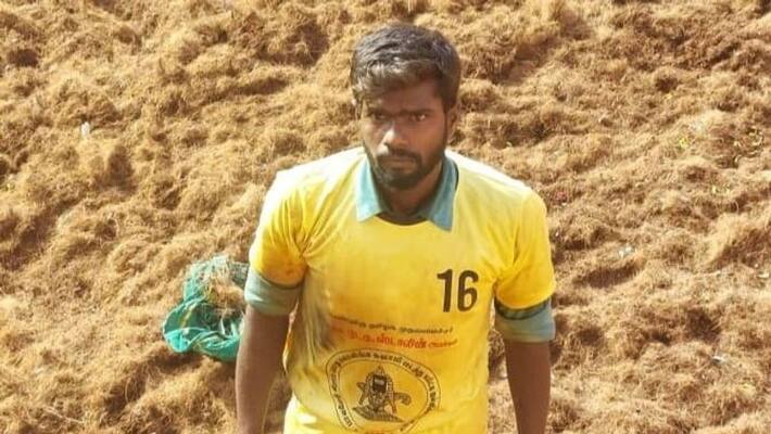 Cow wrestler killed in Palamedu Jallikattu competition Cow wrestler killed in Palamedu Jallikattu competition