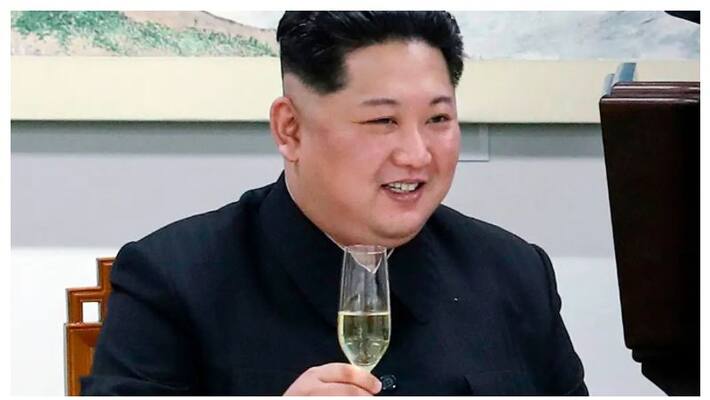 Kim Jong Un battling mid-life crisis, says report Kim Jong Un battling mid-life crisis, says report