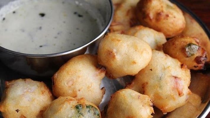 How to make Idly Bonda Recipe in Tamil How to make Idly Bonda Recipe in Tamil