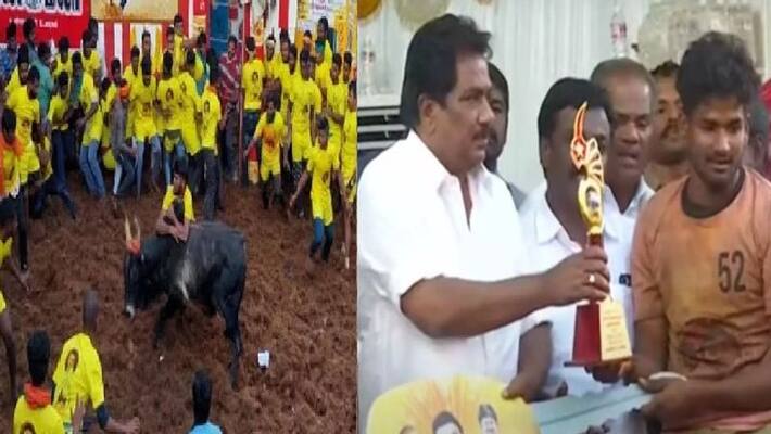 abhi siddhar won the first prize in alankanallur jallikattu by taming 26 bulls abhi siddhar won the first prize in alankanallur jallikattu by taming 26 bulls