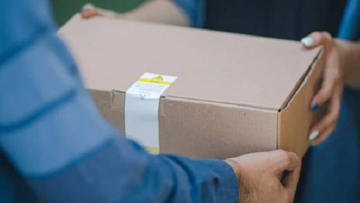 viral photo in which a man gave funny details instead of his address for an online order viral photo in which a man gave funny details instead of his address for an online order