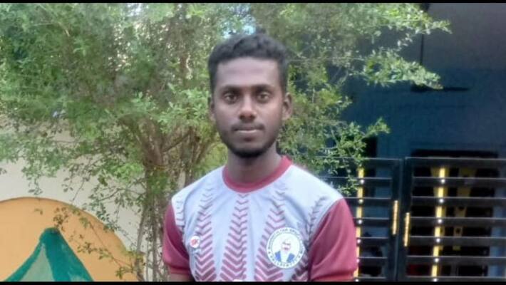 jallikattu player dies while bull attack in kulithalai jallikattu player dies while bull attack in kulithalai