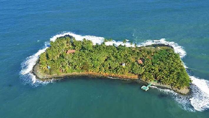 Island on sale for 3.7 crore Island on sale for 3.7 crore