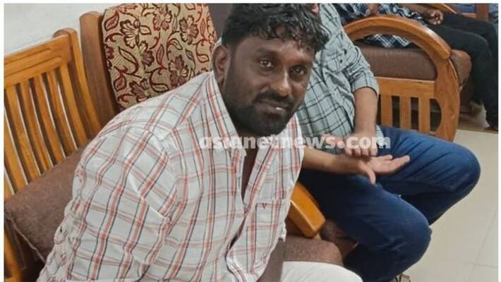 CPM municipal councilor arrested for fight after drunk on public road CPM municipal councilor arrested for fight after drunk on public road