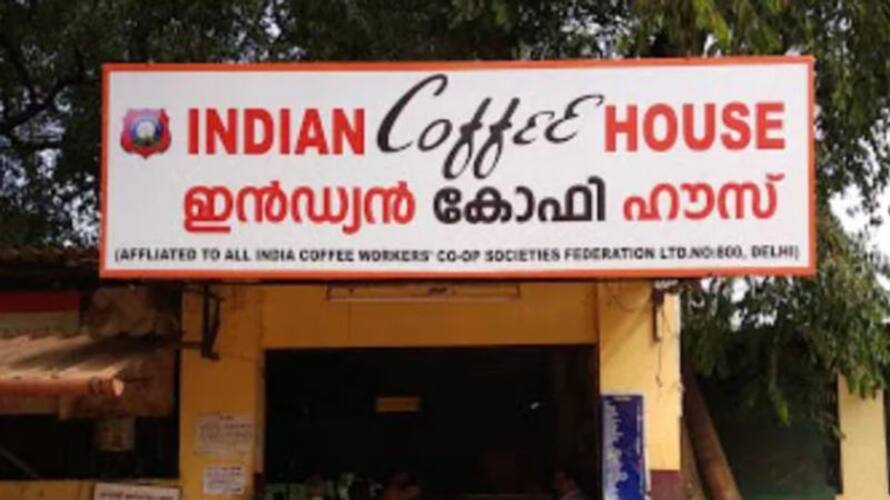 Thrissur Medical college Indian coffee house demolished Thrissur Medical college Indian coffee house demolished