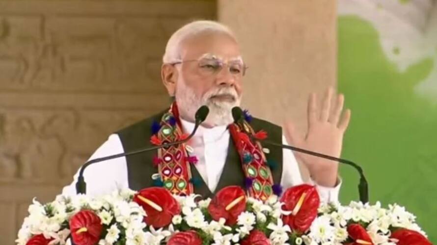 Despite many attempts to break India.. No force can end a nation - PM Modi Despite many attempts to break India.. No force can end a nation - PM Modi