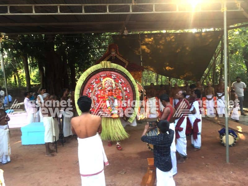 Intersting Story Of Raktha Chamundi Theyyam In Theyyam Universe