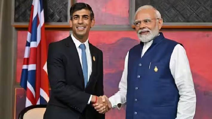 Prime Minister Rishi Sunak defended Prime Minister Narendra Modi in British Parliament akb Prime Minister Rishi Sunak defended Prime Minister Narendra Modi in British Parliament akb
