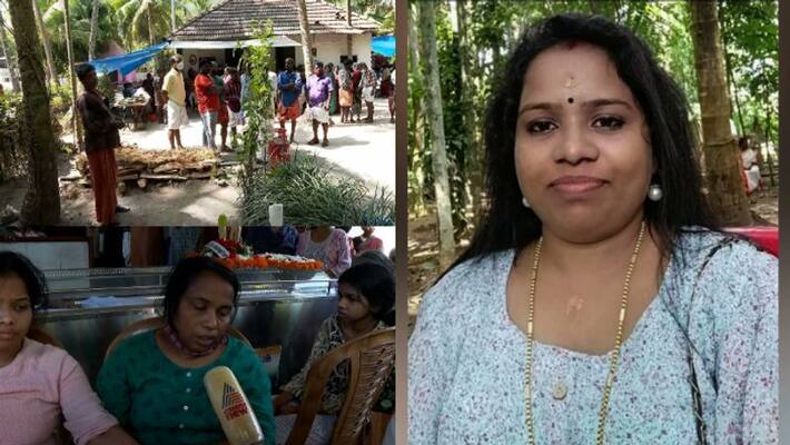 Family of Asha against her husbands family Family of Asha against her husbands family