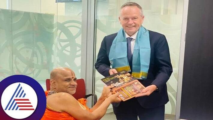 Protect Hindu Temples Says Sugunendra Swamiji grg Protect Hindu Temples Says Sugunendra Swamiji grg