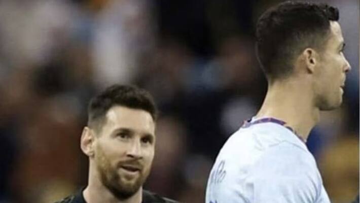 Lionel Messi Looks At Cristiano Ronaldo Viral Video Lionel Messi Looks At Cristiano Ronaldo Viral Video