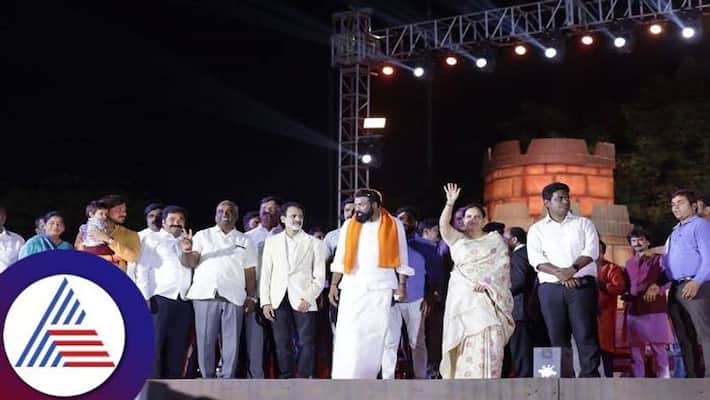 Minister B Sriramulu Talks Over Ballari Utsav grg Minister B Sriramulu Talks Over Ballari Utsav grg