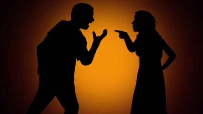 The wife went to mother's house A husband cut off his private parts because he did not return The wife went to mother's house A husband cut off his private parts because he did not return