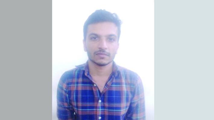Tirur police arrested an engineering graduate who prepared mobile applications for lottery gambling gangs Tirur police arrested an engineering graduate who prepared mobile applications for lottery gambling gangs