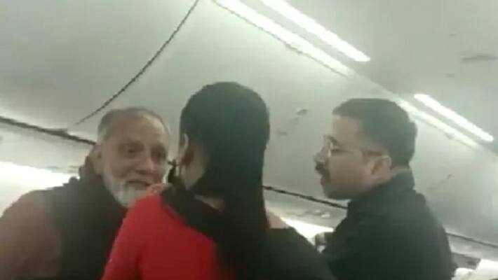 flight passengers misbehave to female cabin crew member going viral flight passengers misbehave to female cabin crew member going viral
