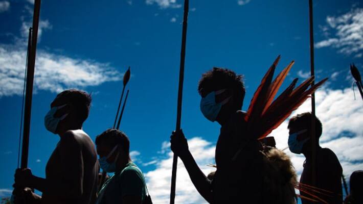 Brazil airlifted 16 starving Yanomami tribal people to receive urgent treatment Brazil airlifted 16 starving Yanomami tribal people to receive urgent treatment