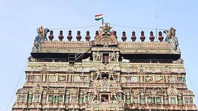 Republic day... national flag flying at chidambaram temple