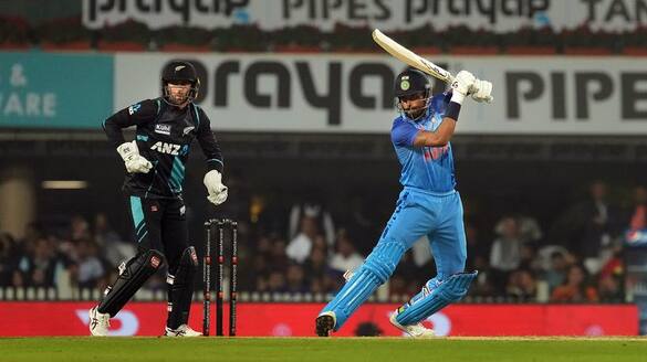 IND vs NZ 2nd T20I Toss and Playing XI New Zealand choose to bat first as India makes one change 