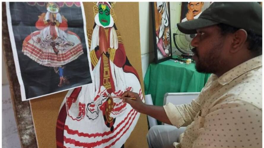 story of harshan who drawing pictures using sea sand story of harshan who drawing pictures using sea sand