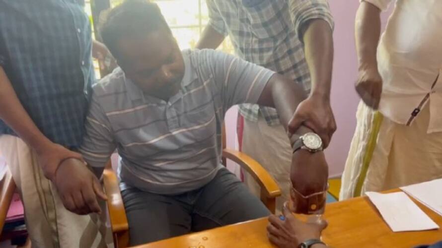 govt engineer arrested for taking bribe from businessman in kottayam govt engineer arrested for taking bribe from businessman in kottayam