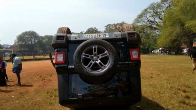 jeep accident in fort kochi