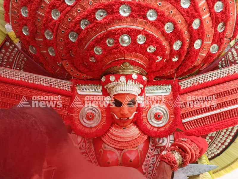 Interesting Story Of Kelan Kulangara Bhagavathi Theyyam