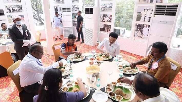tn cm mk stalin ate lunch with sweeper in chennai ripon building tn cm mk stalin ate lunch with sweeper in chennai ripon building