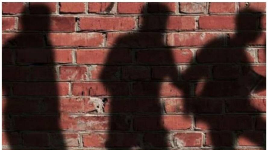 car driver theft a 5 lakh money from travels owner in madurai car driver theft a 5 lakh money from travels owner in madurai