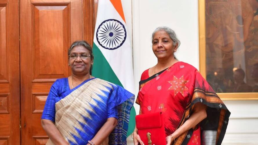 finance minister nirmala sitharaman meets president draupadi murmu ahead of budget presentation finance minister nirmala sitharaman meets president draupadi murmu ahead of budget presentation