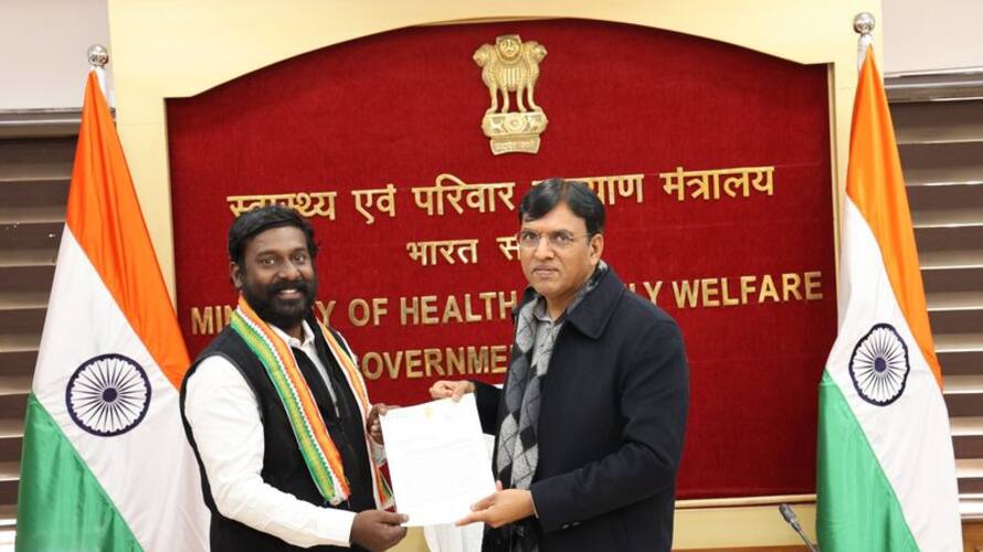 MP Vijay Vasanth requested Union Minister to allocate 140 crore to construct a new building with modern facilities at Aasaripallam Hospital MP Vijay Vasanth requested Union Minister to allocate 140 crore to construct a new building with modern facilities at Aasaripallam Hospital