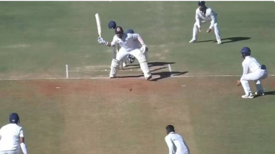 Watch Hanuma Vihari uses bat like a sword and hits reverse sweep fours jje Watch Hanuma Vihari uses bat like a sword and hits reverse sweep fours jje