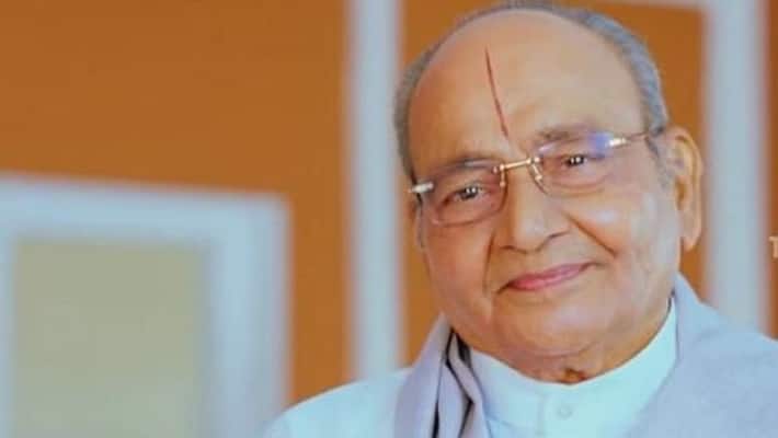 Tollywood great tribute to legendary director late K Viswanath 