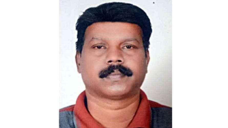 Malayali expat collapsed to death in Riyadh Airport while coming back from home Malayali expat collapsed to death in Riyadh Airport while coming back from home