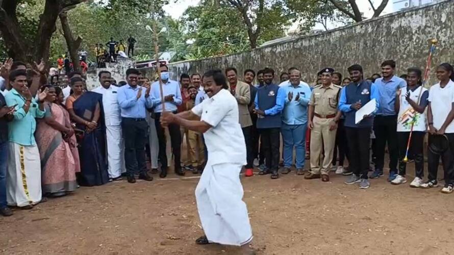 minister mano thangaraj swing a silambam with sports athletes in kanyakumari minister mano thangaraj swing a silambam with sports athletes in kanyakumari