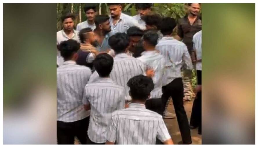 Clash at Mukkam MES College Kozhikode Clash at Mukkam MES College Kozhikode