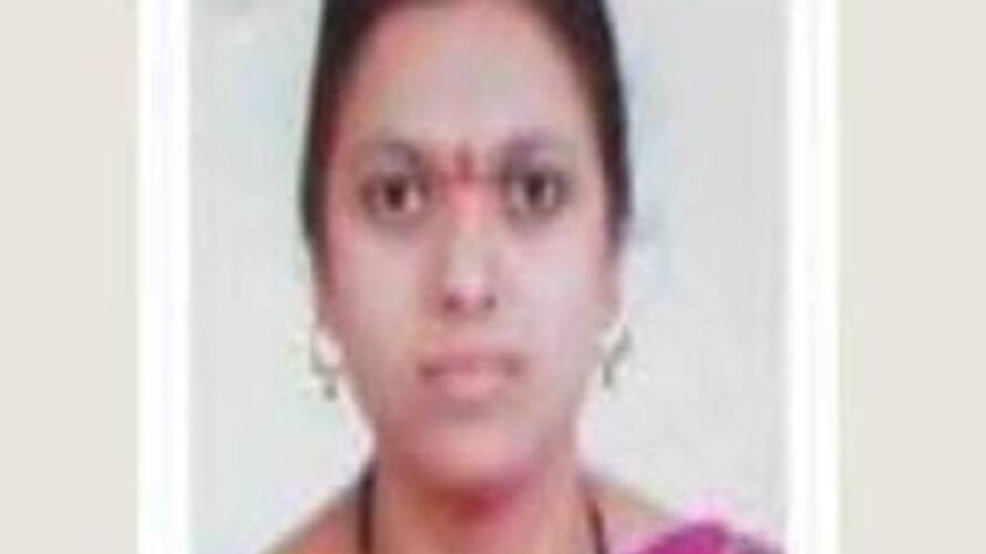 Ranebennur City Municipal Council Member Usha Chinnikatti Commits Suicide grg Ranebennur City Municipal Council Member Usha Chinnikatti Commits Suicide grg