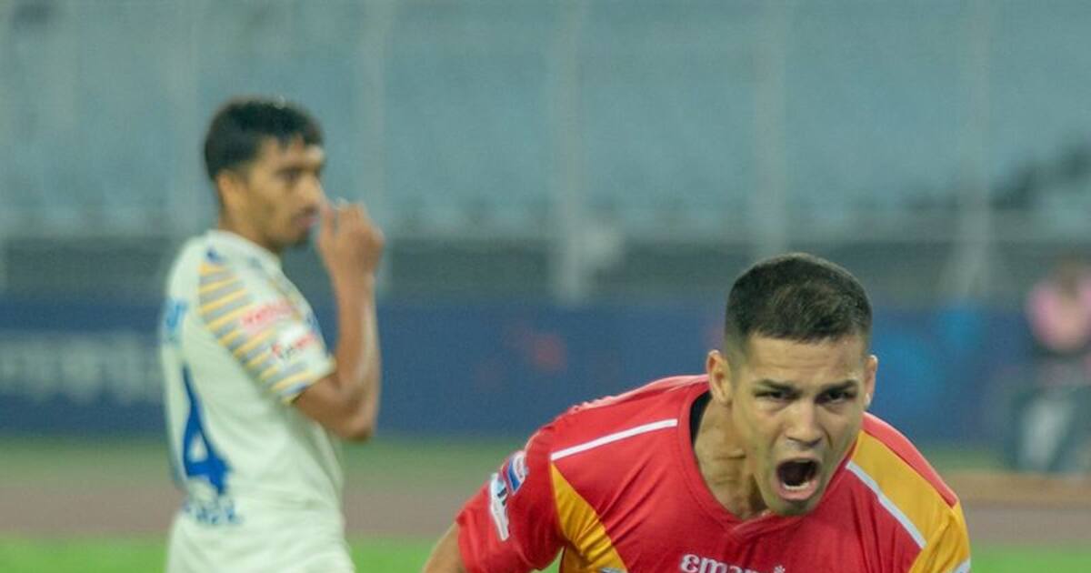 Post Match] Cleiton Silva's magical free kick wins it for East Bengal. :  r/IndianFootball