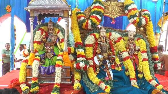 Madurai meenakshi amman temple theppam festival held today