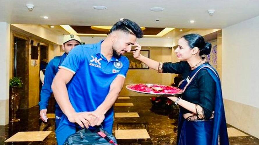 Mohammed siraj, Umran Malik gets trolls after refused wear tilak, India vs Australia cra Mohammed siraj, Umran Malik gets trolls after refused wear tilak, India vs Australia cra