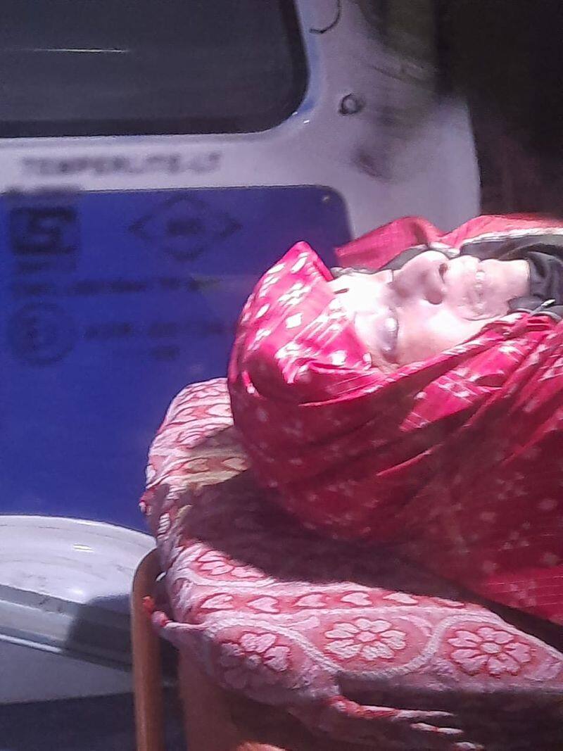Vani Jayaram's body was brought home after post-mortem