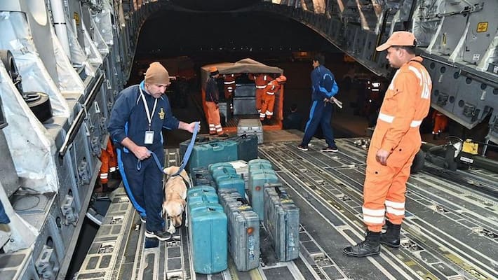 New Delhi: India's first batch of earthquake relief material has left for the earthquake-hit country of Turkey. 